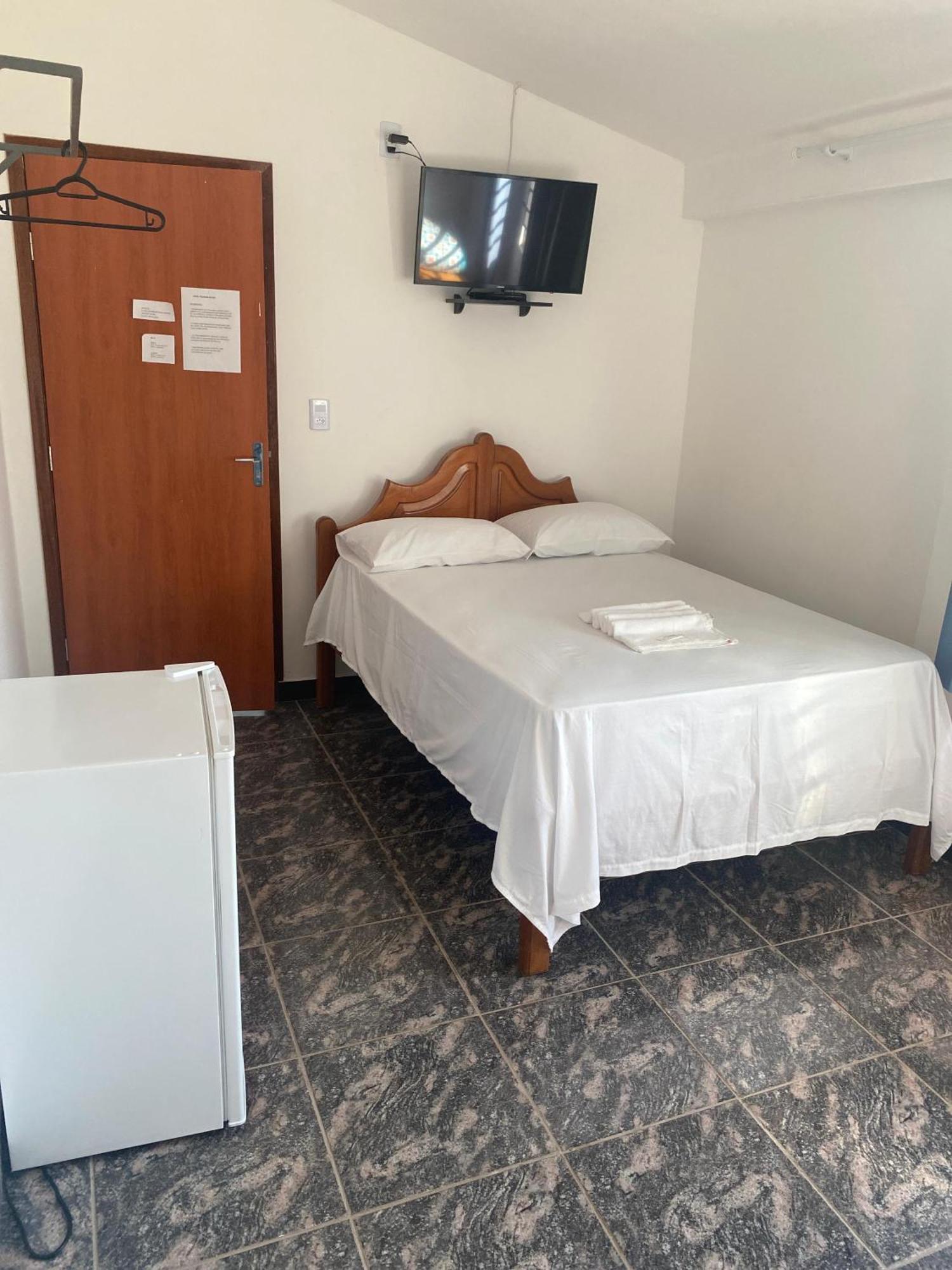 Hotel Pousada Do Sol II Aragarcas ภายนอก รูปภาพ